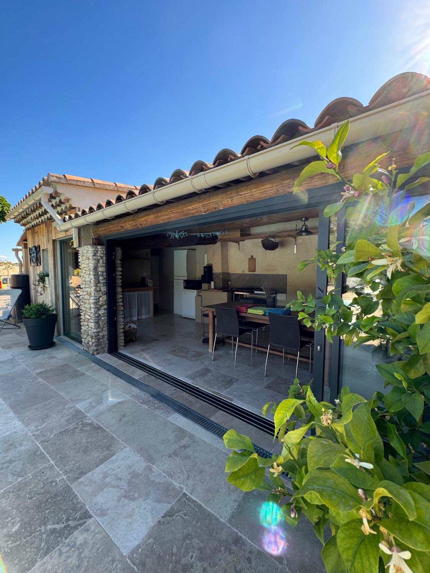 Apartamento L'Atelier d'André Beaumes-de-Venise Exterior foto